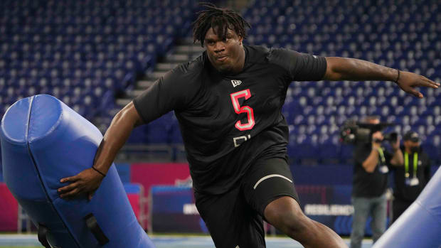 jordan-davis-georgia-line-prospects